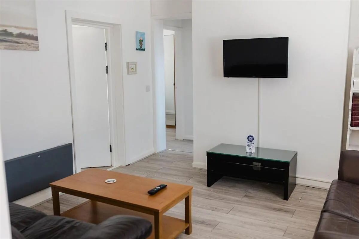 Withernsea 2 Bed Apt And Sofa Bed Apartman